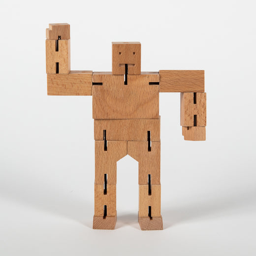 Robot en bois avec membres articulés 